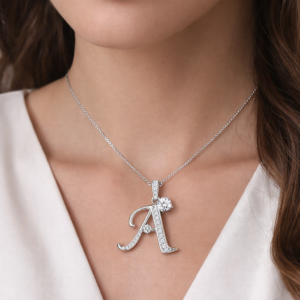 Aurevella Éclat Signature Name Necklace